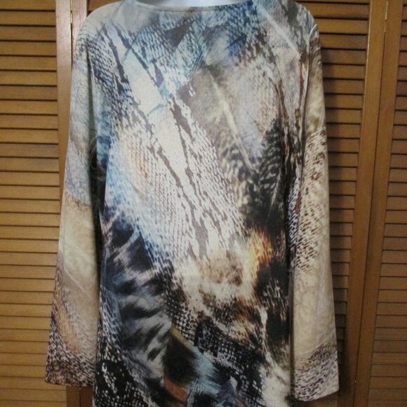 New Directions top long sleeve w/decorative front overlay like new size XL - Picture 9 of 11